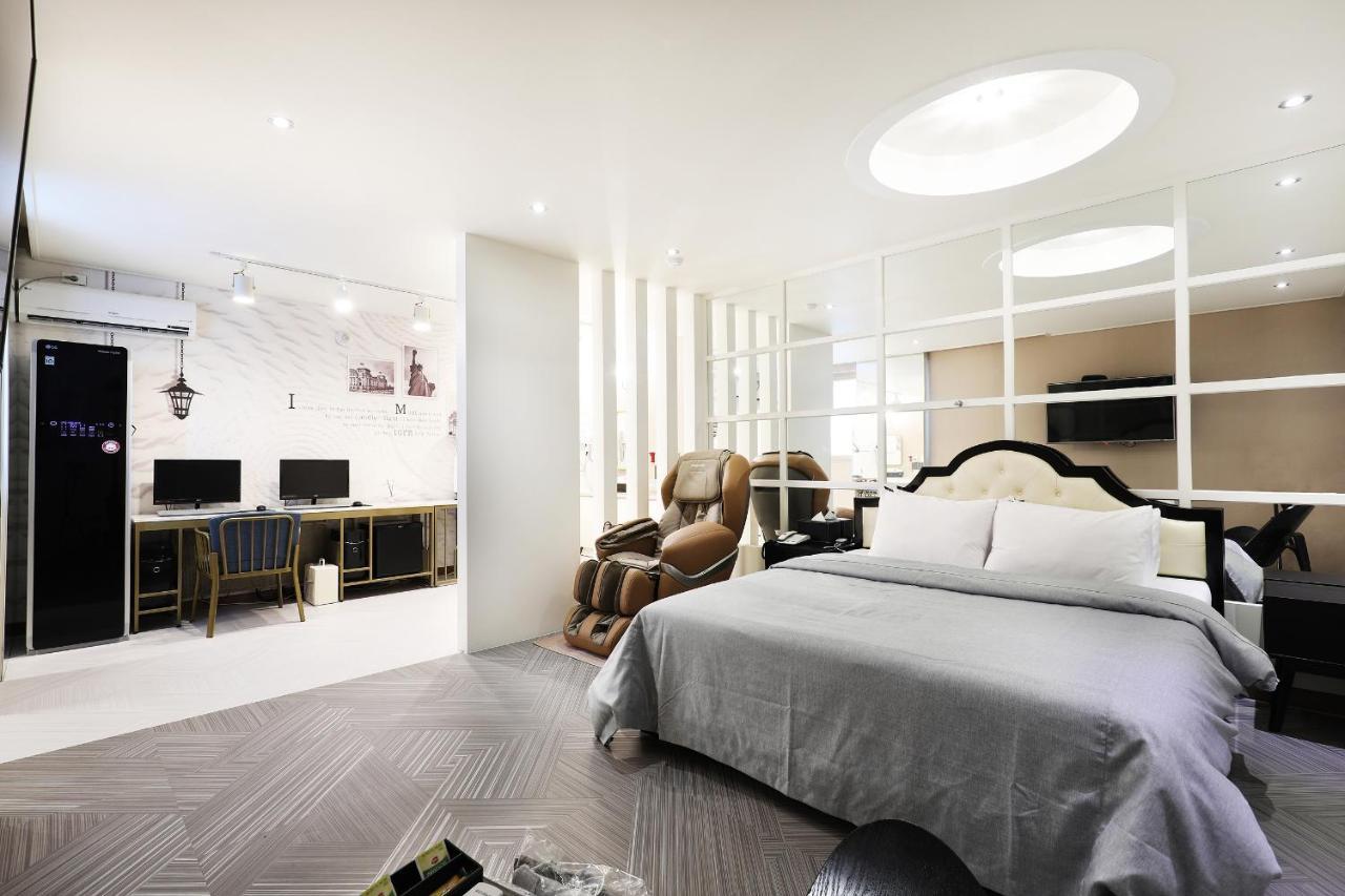 Bellino Hotel Пуан Экстерьер фото
