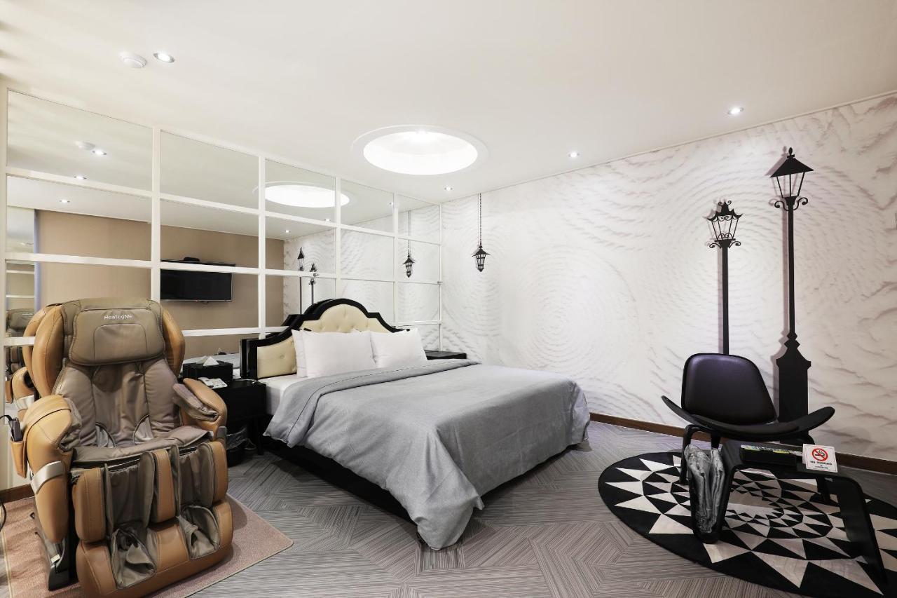 Bellino Hotel Пуан Экстерьер фото